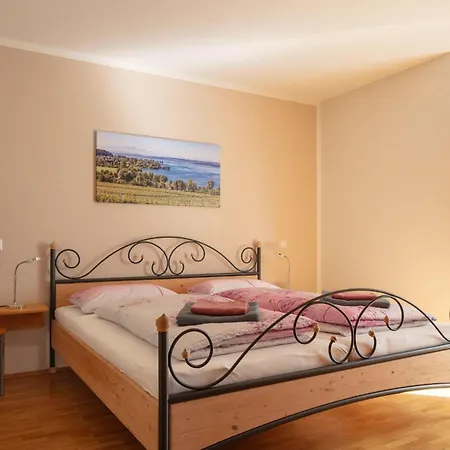 Ferienwohnung-Sonnenfreuden *